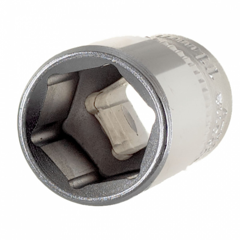 Насадка шестигранна коротка 1/4" 11мм CrV ULTRA (6060112)-6060112