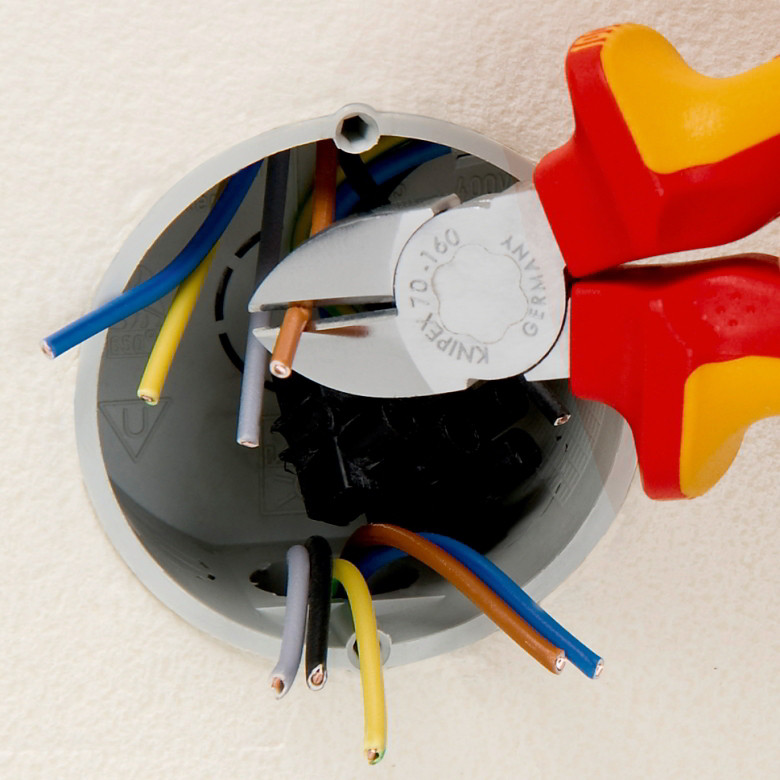 Кусачки бокові KNIPEX 70 06 160 T BK-70 06 160 T BK