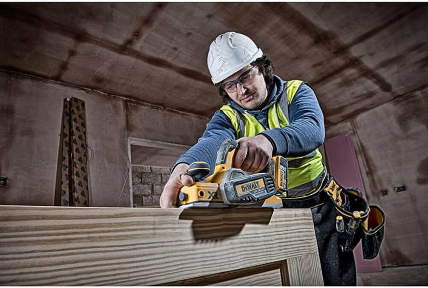 Рубанок акумуляторний безщітковий DeWALT DCP580NT-DCP580NT