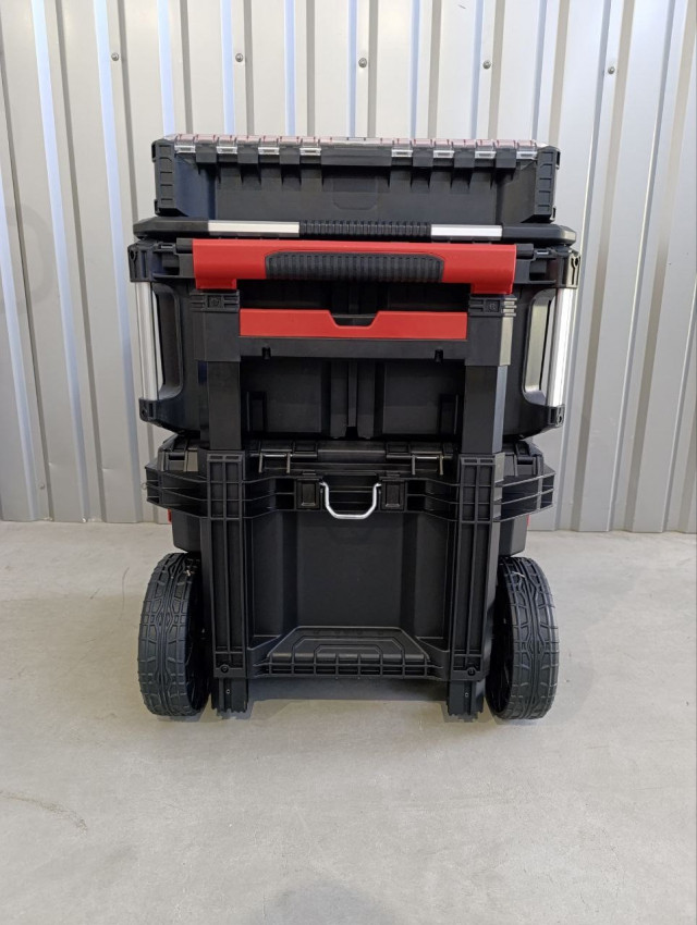 Набір ящиків для інструментів MILWAUKEE PACKOUT™ 4932499041-4932499041