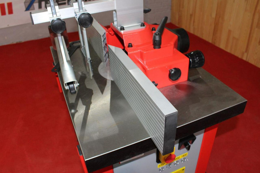 Фрезерний верстат по дереву Holzmann FS 200-FS200_400V