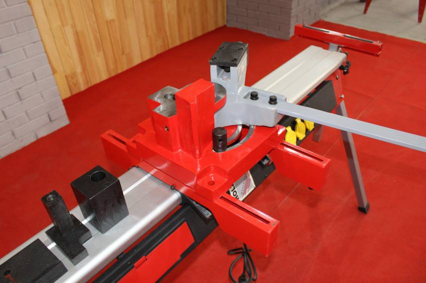 Універсальний ручний верстат для гнуття Holzmann UB 100A-UB100A