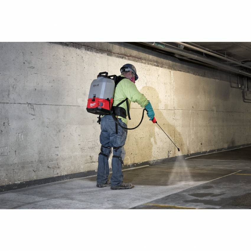 Обприскувач з ємністю для бетону Milwaukee M18 BPFPCCST-0 (4933471371)-4933471371