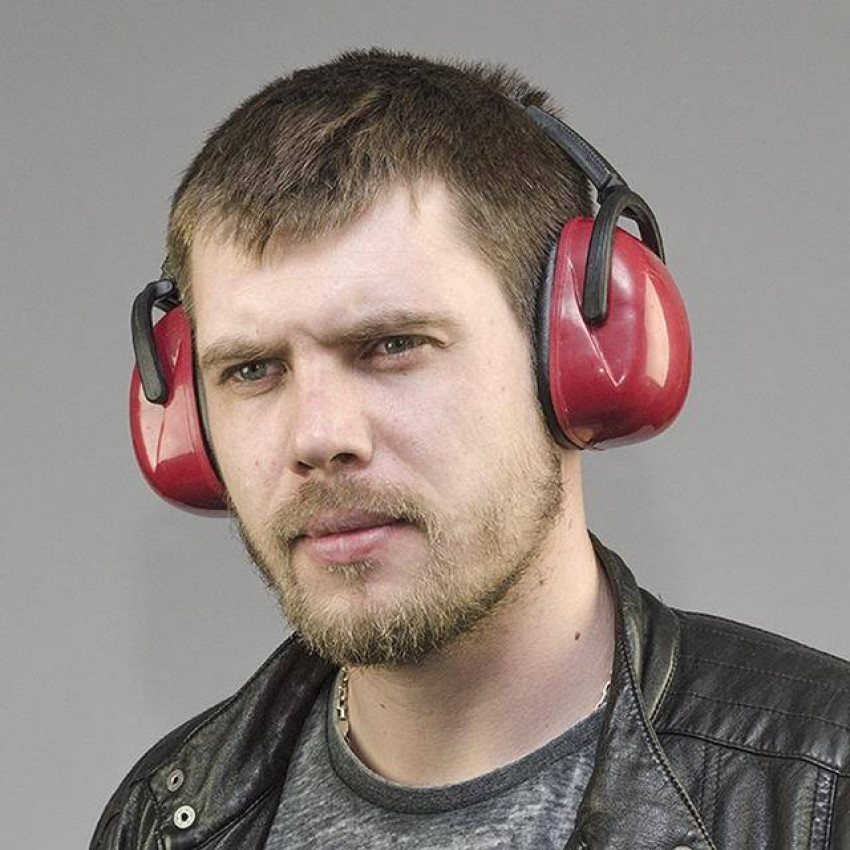 Навушники шумопонижуючі з посиленою складною дужкою INTERTOOL SP-0025-SP-0025