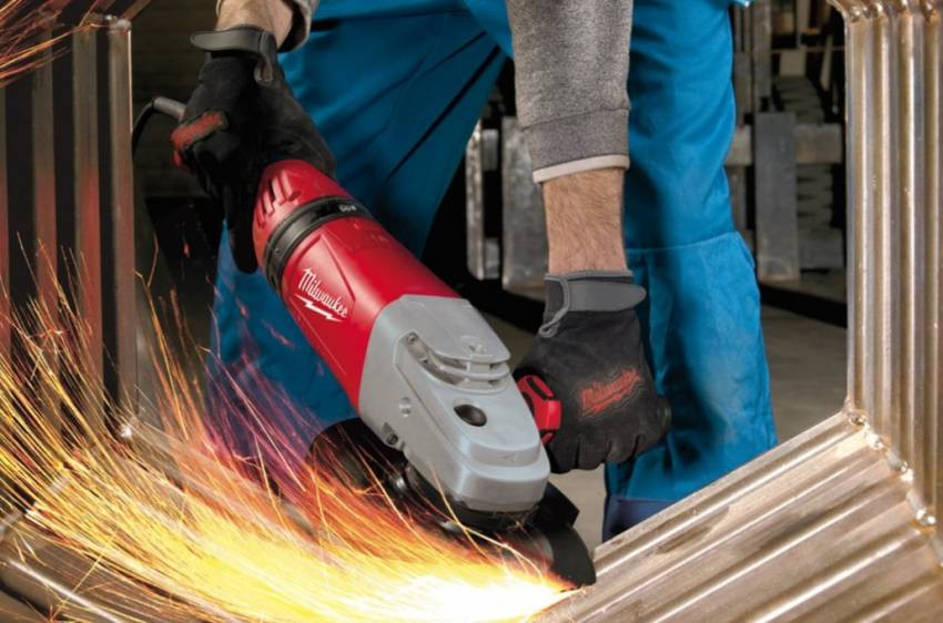 Кутошліфувальна машина MILWAUKEE 230 мм AGV 21-230 GEX/DMS 4933402525-4933402525