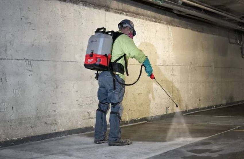 Обприскувач з ємністю для бетону Milwaukee M18 BPFPCCST-0 (4933471371)-4933471371
