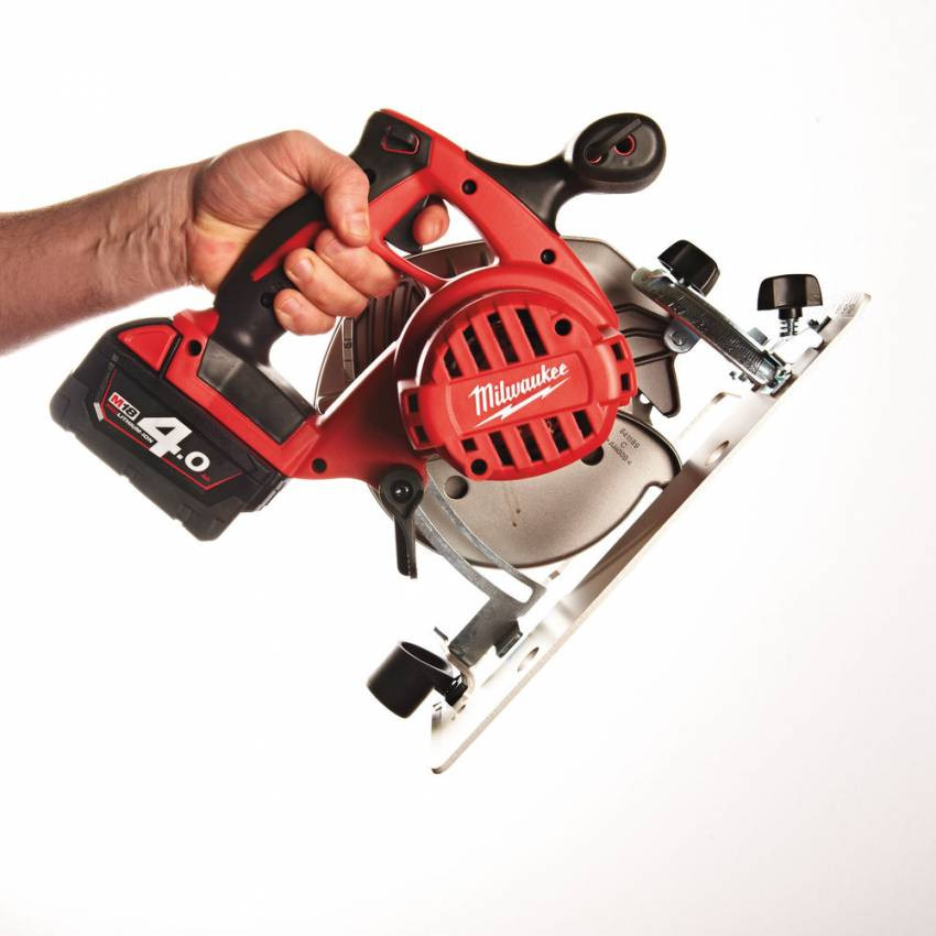 Циркулярна пила MILWAUKEE M18 HD18 CS-402B для робіт з дерева та пластику 4933441400-4933441400