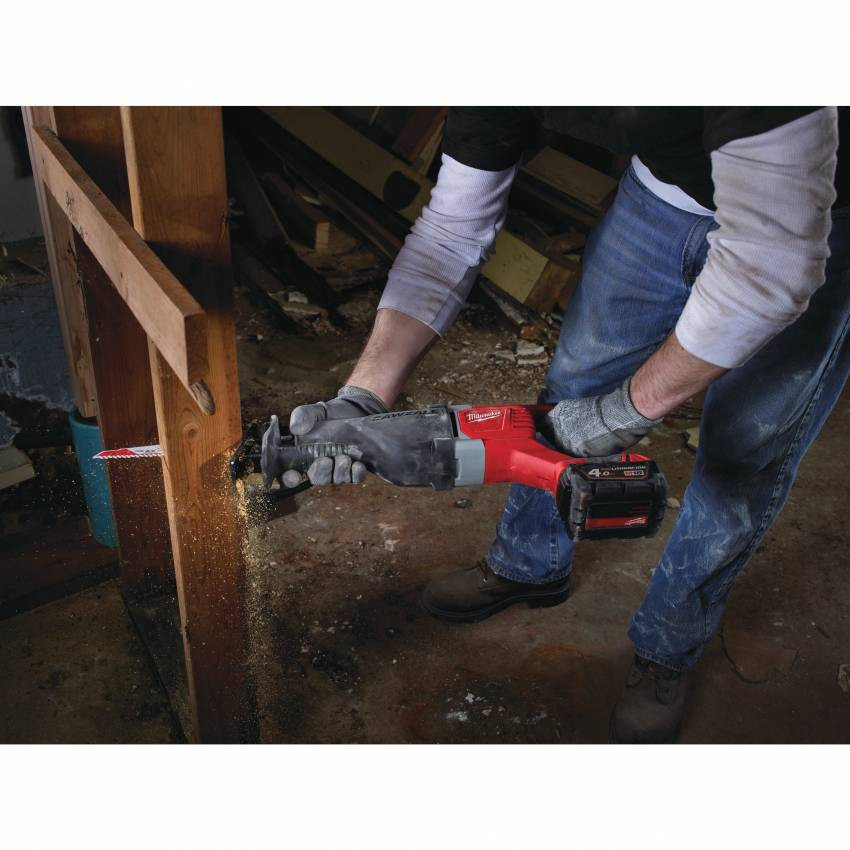 Шабельна пилка MILWAUKEE M18 HEAVY DUTY SAWZALL® M18 BSX-402C 4933447285-4933447285