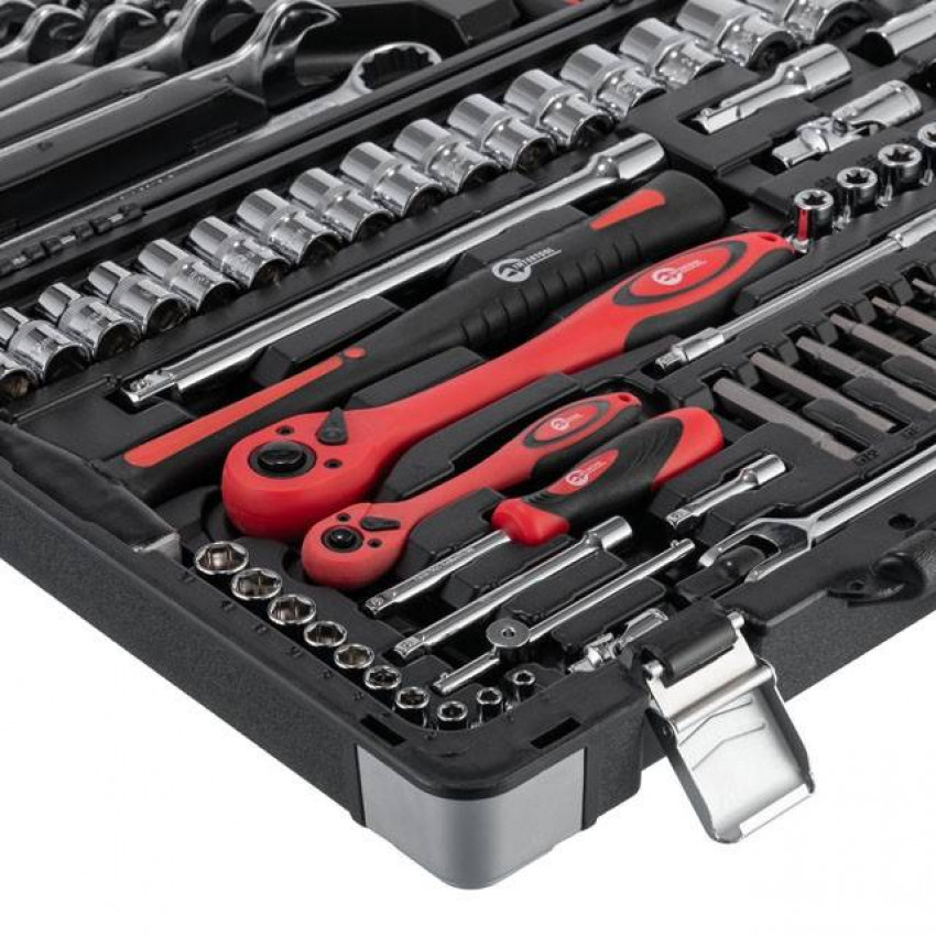 Набір інструментів професійний 1/4 "& 1/2"; 119од, Cr-V INTERTOOL ET-7119-ET-7119