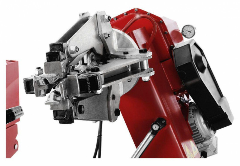 Балансувальний верстат REDATS WT-200 і шиномонтажний верстат MT-26-30-07-12