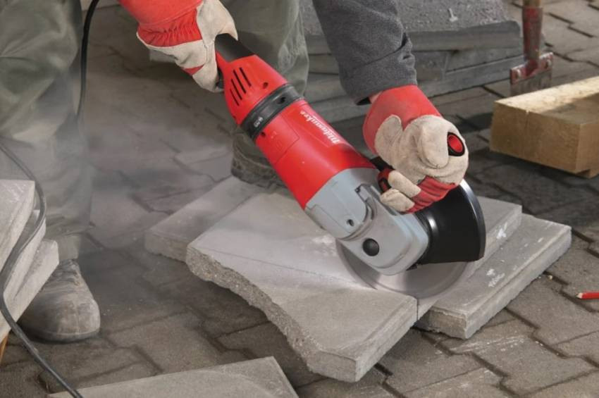 Кутошліфувальна машина MILWAUKEE 230 мм AGV 21-230 GEX/DMS 4933402525-4933402525