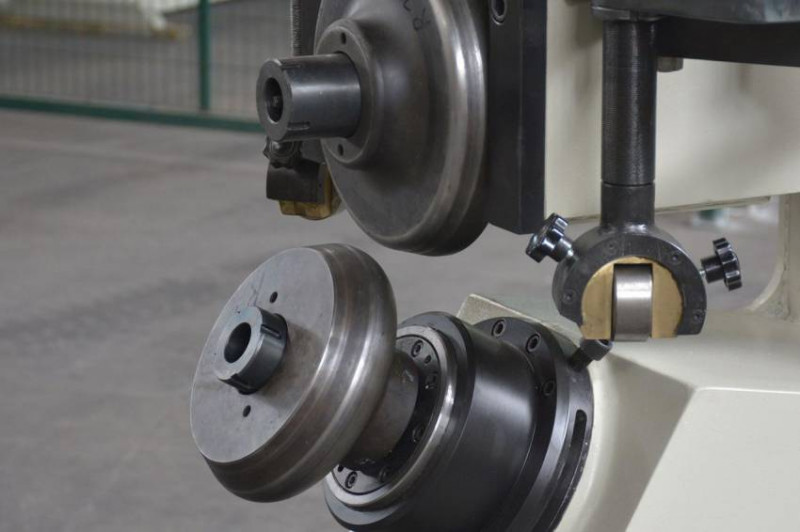 Відбортовочно-відрізний верстат Isitan SDK 6-SDK-6