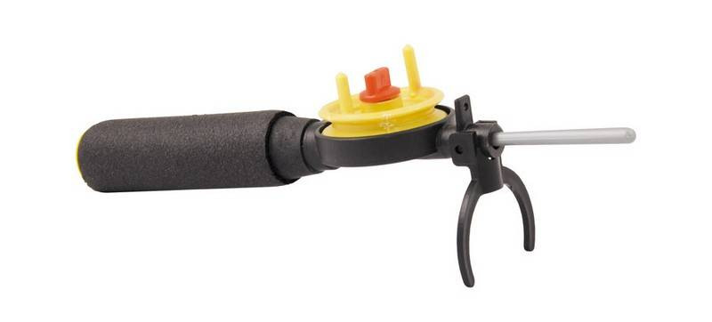 Вудка зимова MASTERTOOL "Євро" котушка без курка каучукова ручка 92-0889-92-0889