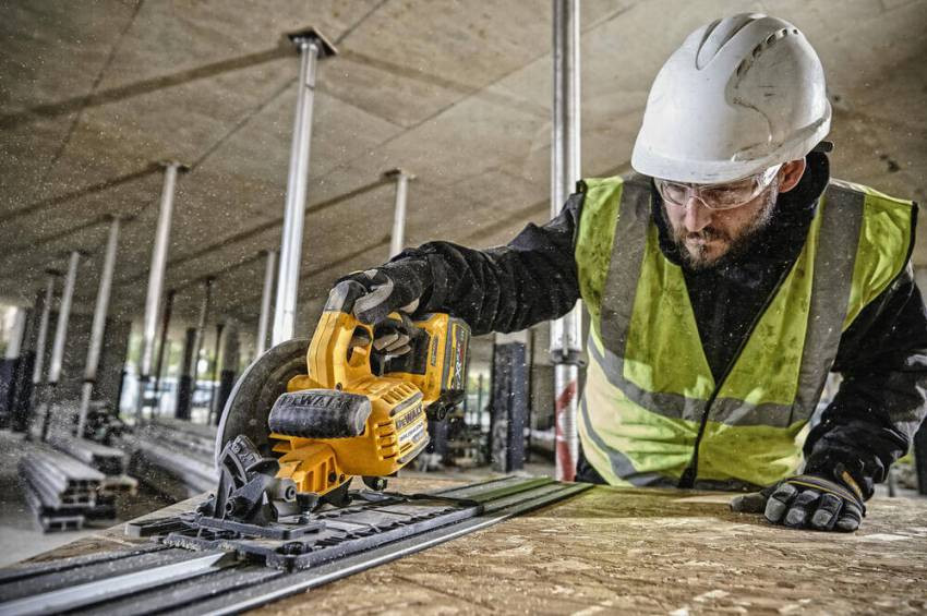 Пила дискова акумуляторна DeWALT DCS579T2-DCS579T2