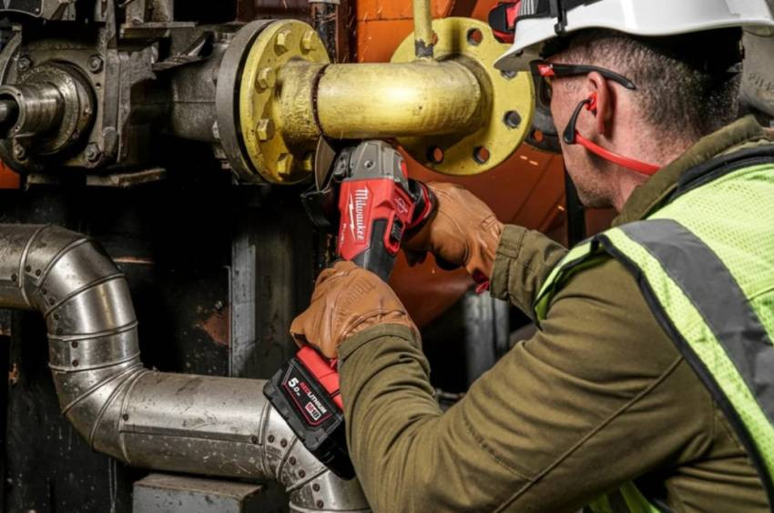 Кутошліфувальна машина 125мм MILWAUKEE M18 FSAG125XB-0X FUEL 4933478429-4933478429