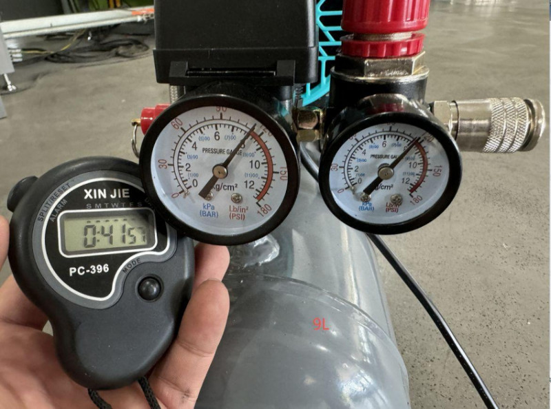 Безмасляний поршневий компресор Mast MOF1390/1100-9L-MOF1390/1100-9L