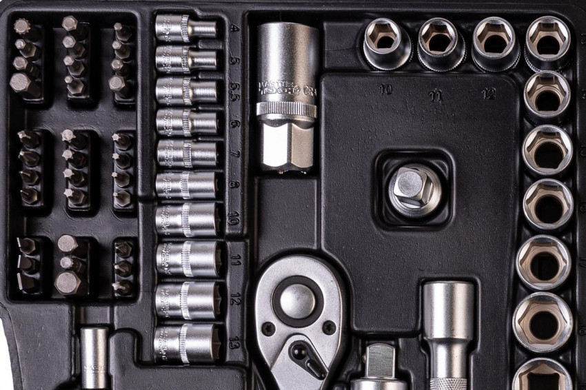 Набір насадок торцевих MASTERTOOL PROFI CrV 1/4"-1/2" тріскачка 72Т 72 шт кейс 78-5072-PF-78-5072-PF