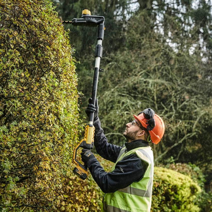 Кущоріз зі штангою акумуляторний безщітковий DeWALT DCMPH566N-DCMPH566N