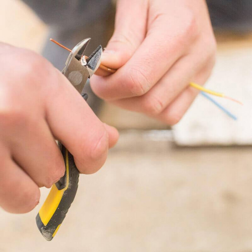 Міні кусачки FatMax® діагональні довжиною 115 мм STANLEY FMHT0-80518-FMHT0-80518