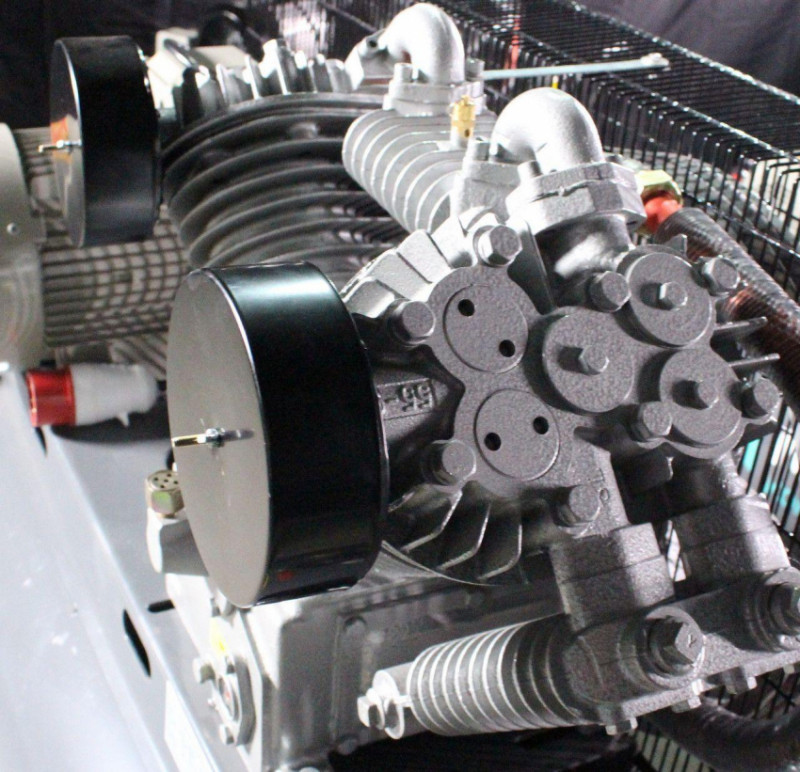 Поршневий компресор MAST 2105/500L 400V 12.5BAR-2105/500L 400V 12.5BAR