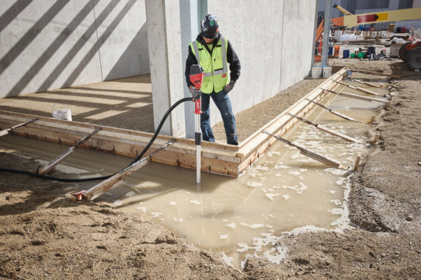 Насос для перекачки води акумуляторний MILWAUKEE M18 BLSWP-801 FORGE™-4933498560