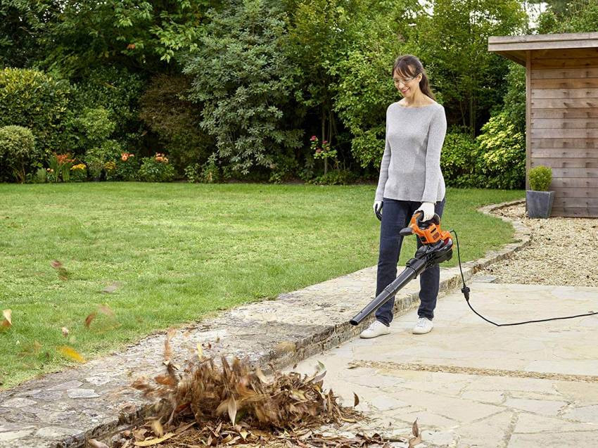 Садовий порохотяг електричний BLACK DECKER BEBLV300-BEBLV300