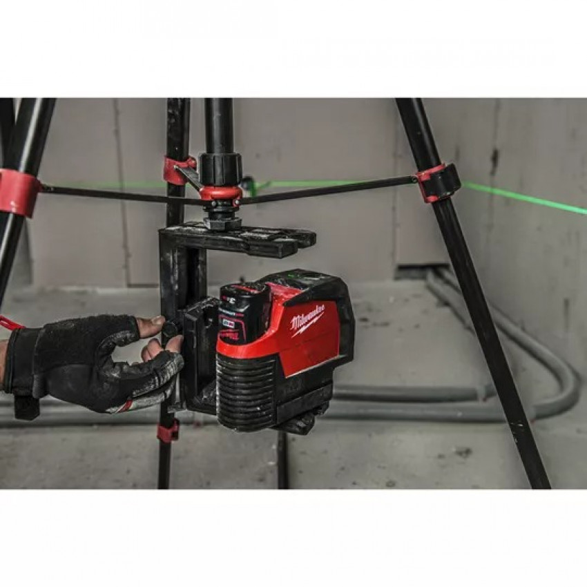 Лінійно-точковий лазерний нівелір Milwaukee M12 3PL-0C 4933478100 із зеленим променем-4933478100