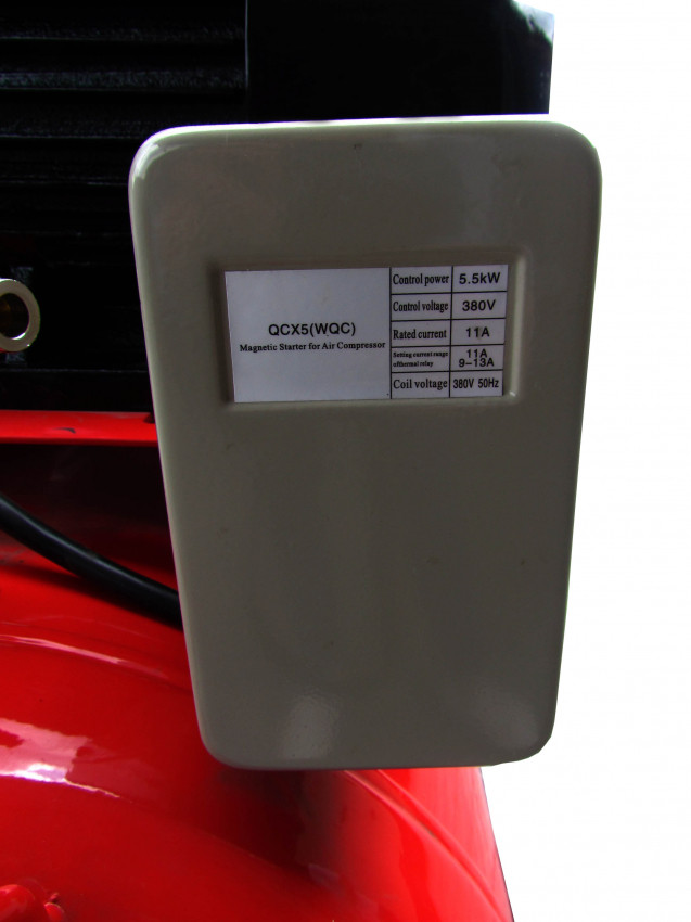 Компресор рес-270л 670/550л/хв 5,5кВт 10бар 380В 3 циліндра IBL3080D-IBL3080D