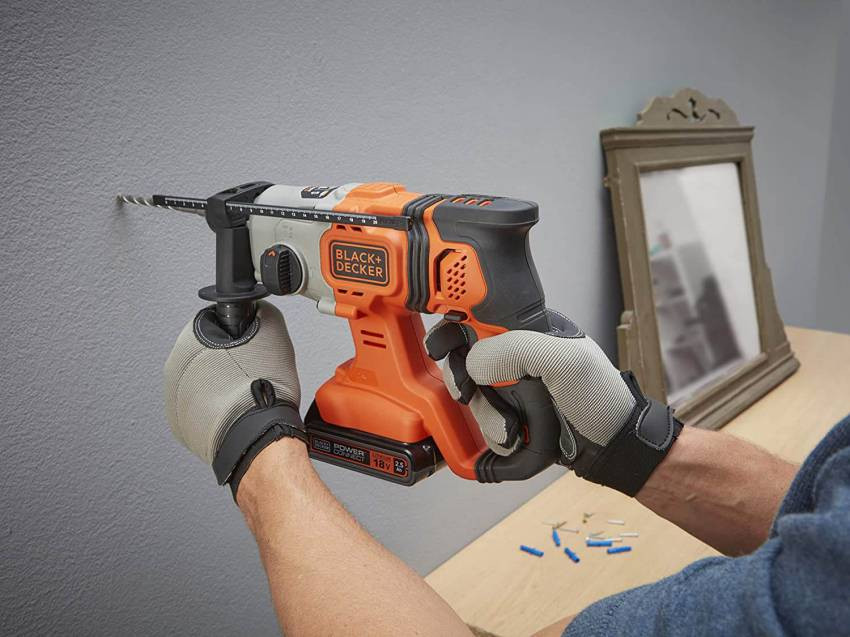 Акумуляторний перфоратор BLACK DECKER BCD900E2K-BCD900E2K