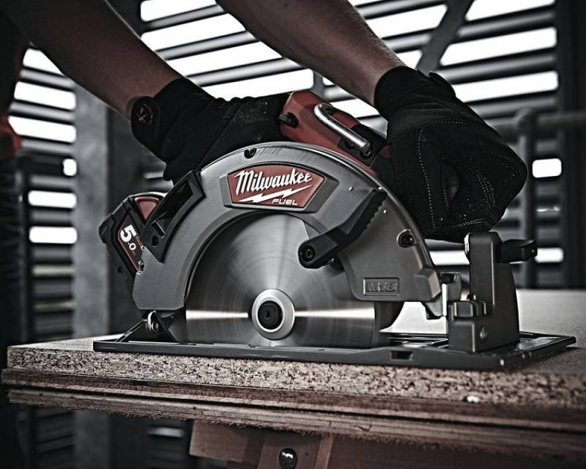 Пила дисковая ручная аккумуляторная MILWAUKEE, M18 CCS66-0X, Ø190мм (HDкейс) (замена на 4933471444)-4933459395