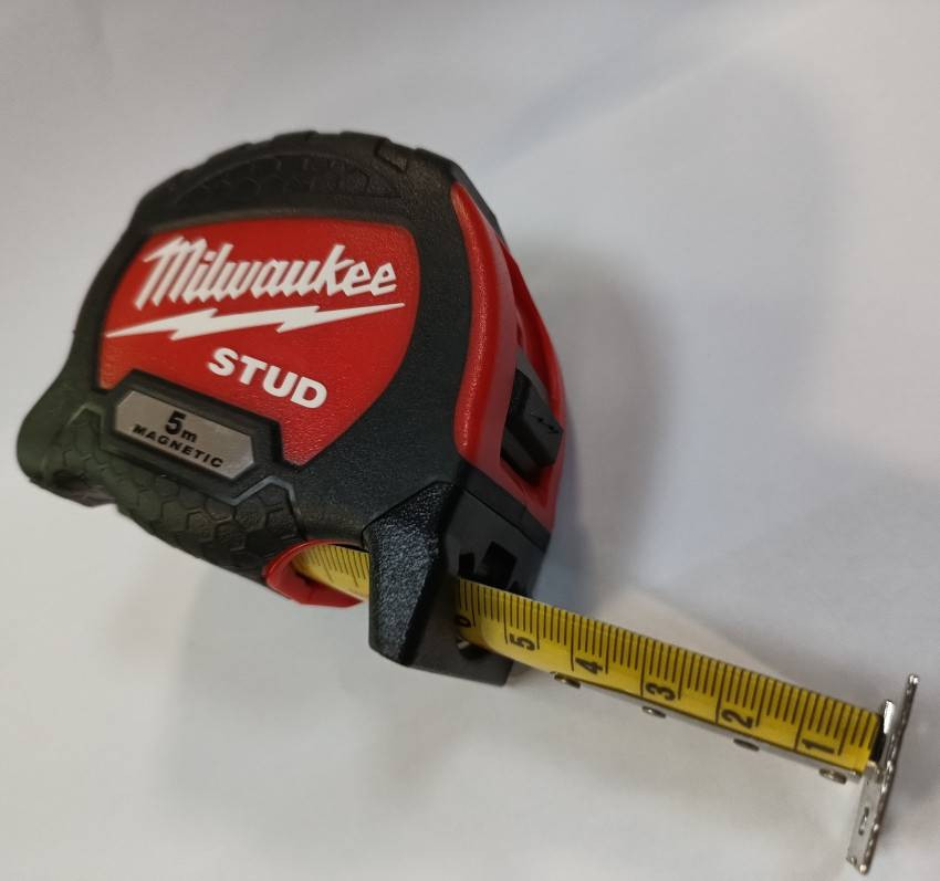 Рулетка магнітна метрична MILWAUKEE STUD, 5м (33мм)-4932471626