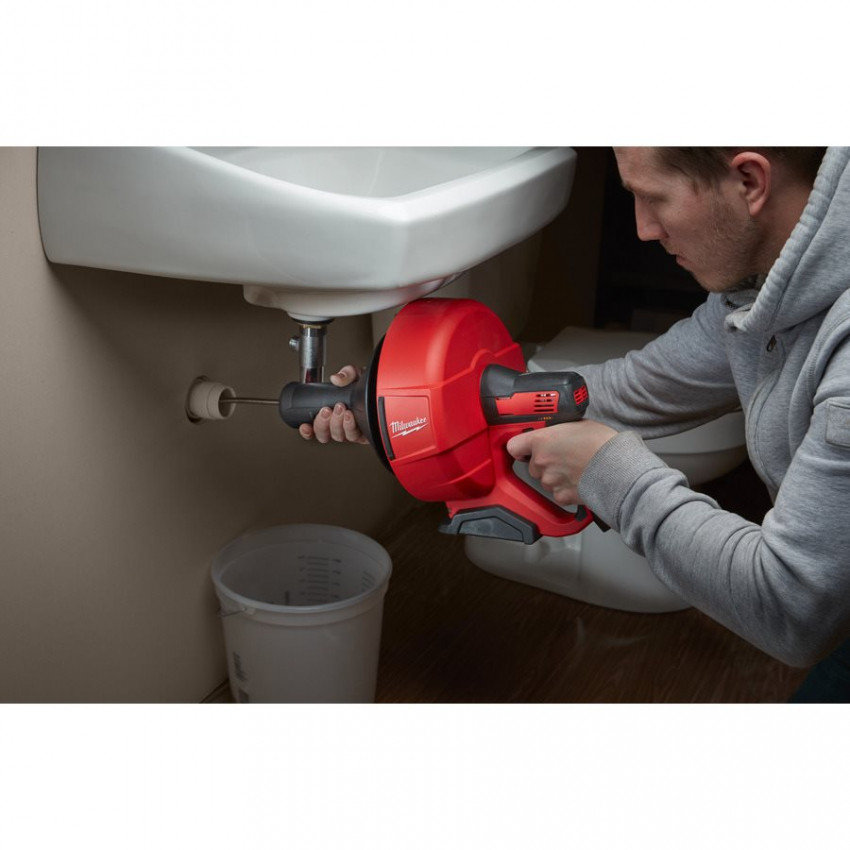 Акумуляторна прочисна машина MILWAUKEE M12 BDC8-202C (трос, внутрішній барабан,2 акумул. Х 2Аг, ємні-4933451633