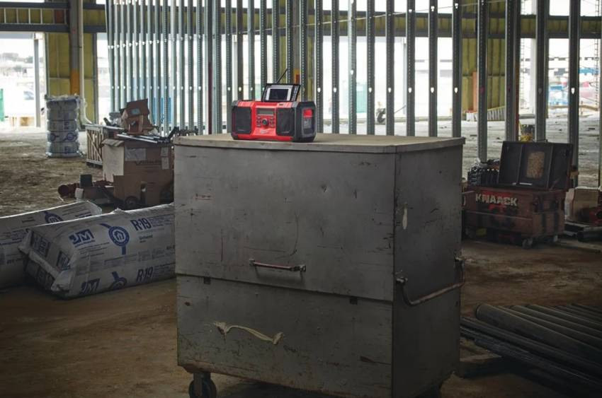 Радіо DAB+ MILWAUKEE M18 JSR DAB+-0 4933451251-4933451251