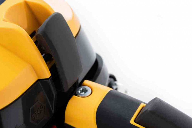 Пила ланцюгова бензинова STIGA CS750-CS750