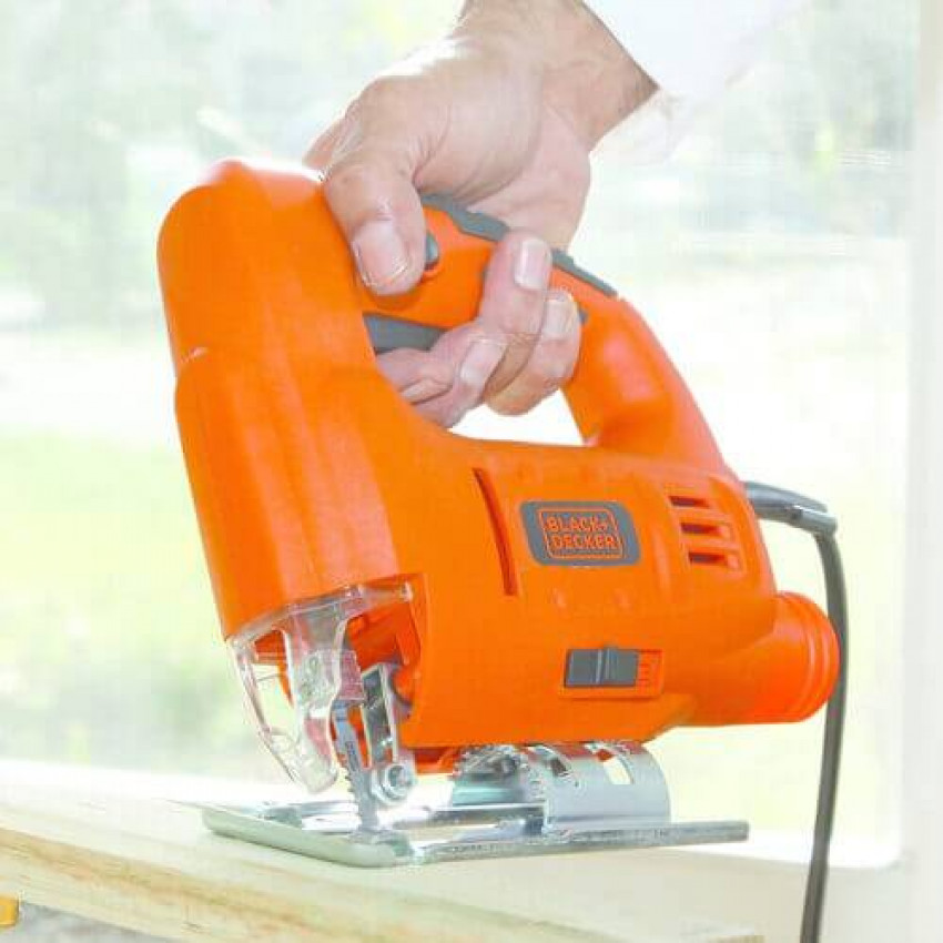 Пила лобзикова мережева BLACK DECKER JS20-JS20