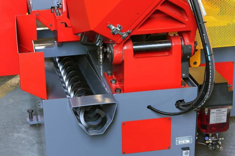 Автоматична двоколонна стрічкова пила по металу Karmetal WOS 500x550-WOS 500x550