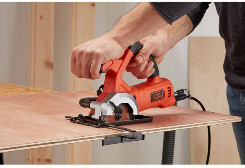 Пила дискова мережева BLACK DECKER BES510-BES510