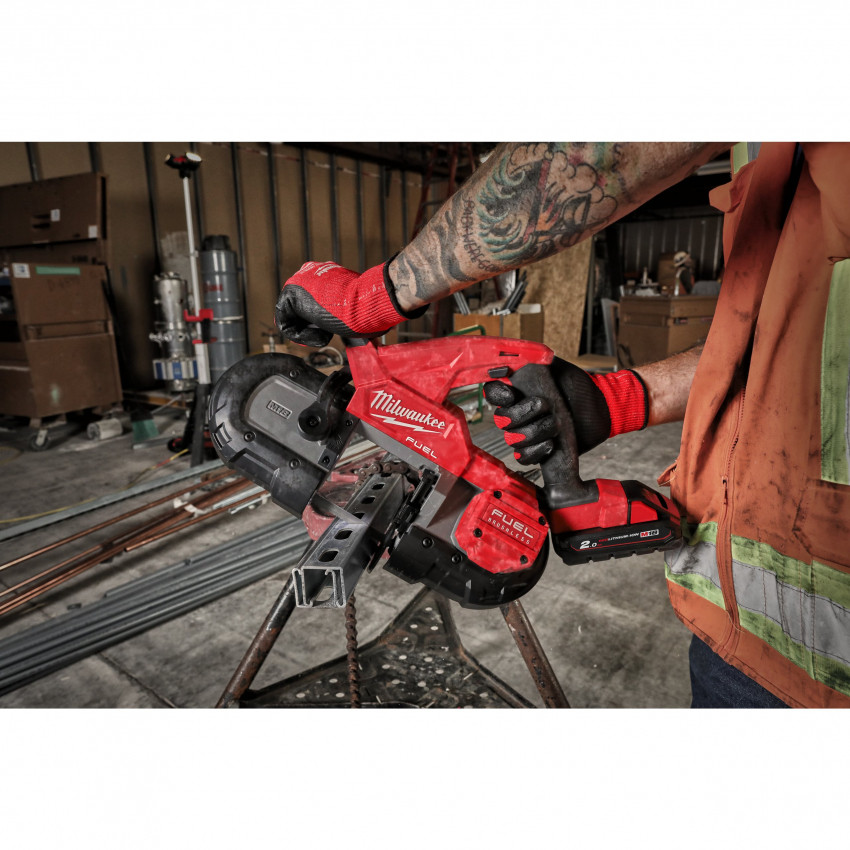 Компактная ленточная пила MILWAUKEE M18 FUEL™ FBS85-202C 4933471497-4933471497