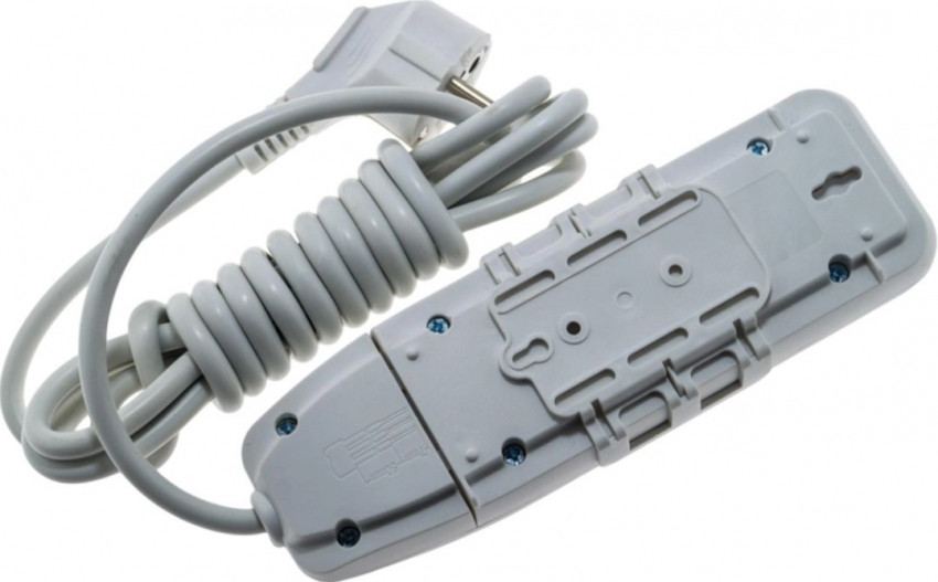 Подовжувач Quantum 3 поста  із заземленням білий 2м (3*1,0)-QM-KP-00312