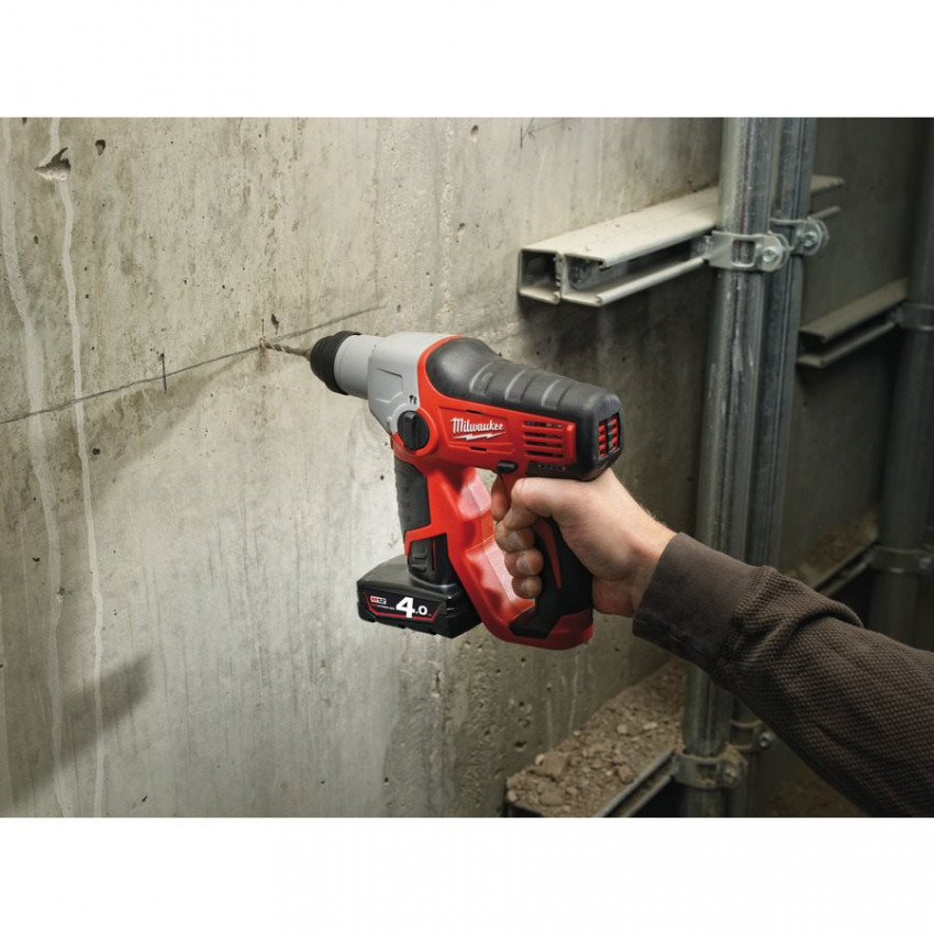 Акумуляторний перфоратор MILWAUKEE SDS-Plus M12 H-402C 4933441164-4933441164