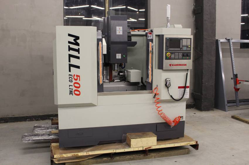 4-осьовий обробний центр з ЧПК Cormak MILL 500 ECOLINE-MILL 500-4