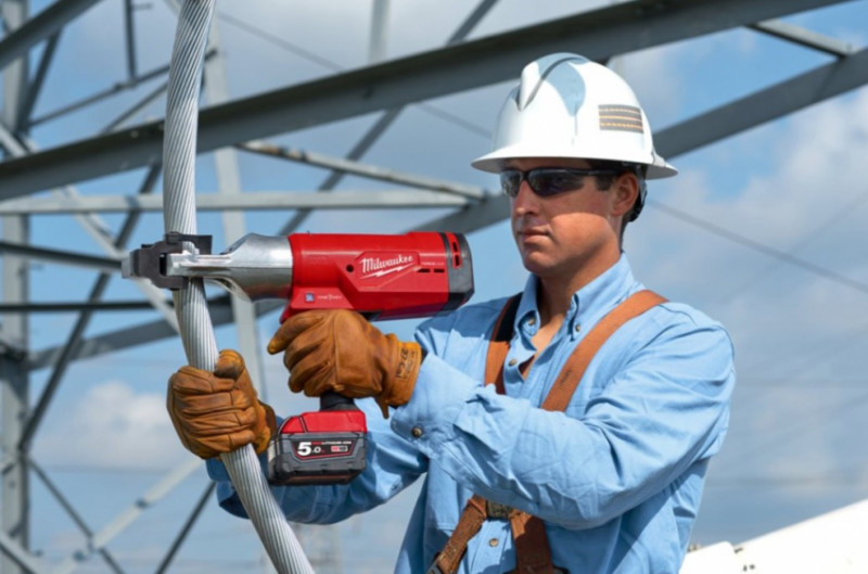 Гидравлический кабелерез FORCE LOGIC™ MILWAUKEE M18 HCC45-522C ONE-KEY 4933459266-4933459266