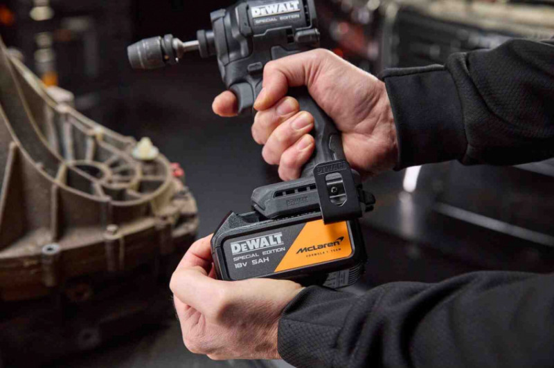 Шурупокрут ударний McLaren F1 TEAM SPECIAL EDITION DeWALT DCF86MP1T-DCF86MP1T
