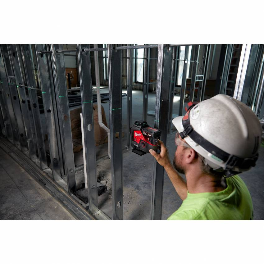 Лазерний 3D нівелір акумуляторний MILWAUKEE, M12 3PL-0C (кейс)-4933478103