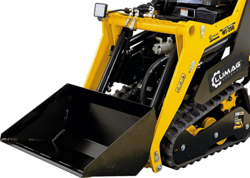 Багатофункціональний міні-навантажувач Lumag MT250-MT 250
