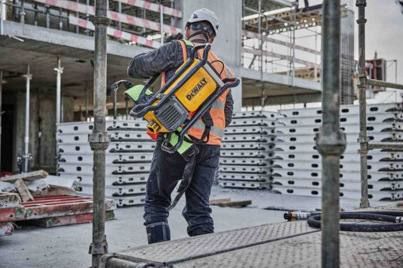 Вібратор-наплічник глибинний акумуляторний POWERSHIFT DeWALT DCPS310N-DCPS310N