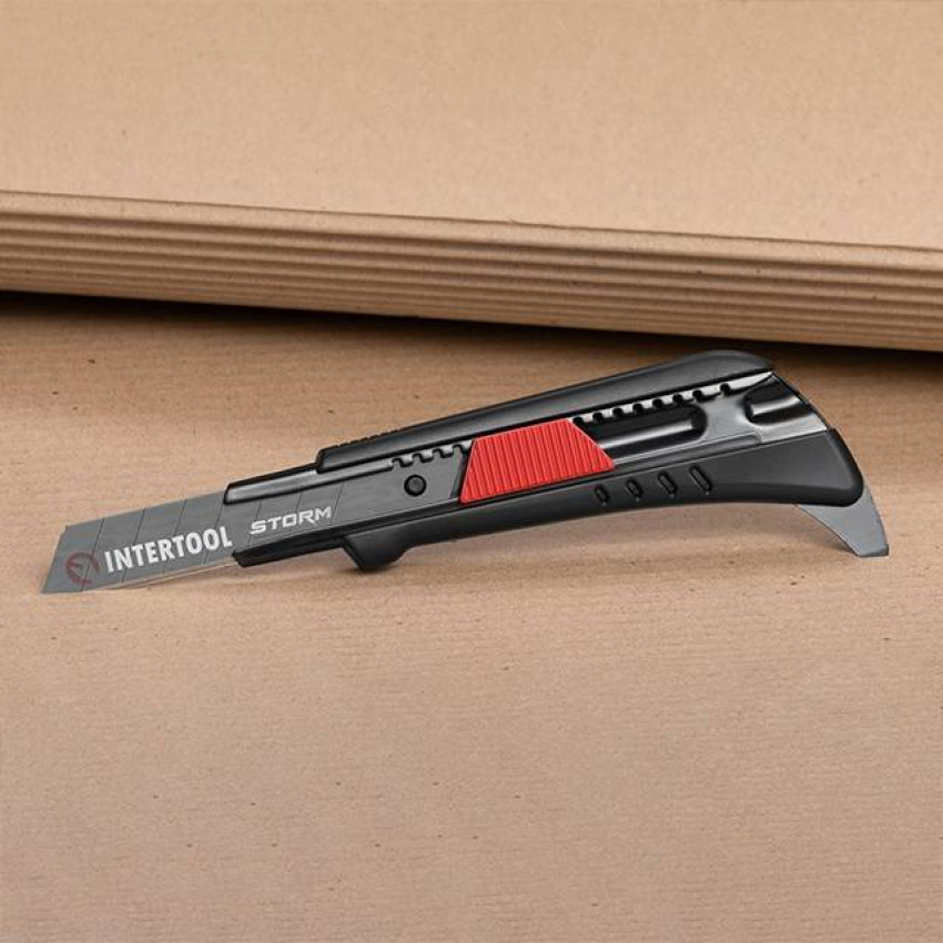 Ніж сегментний для лінолеуму 18мм, металева напрямна, STORM INTERTOOL HT-0538-HT-0538