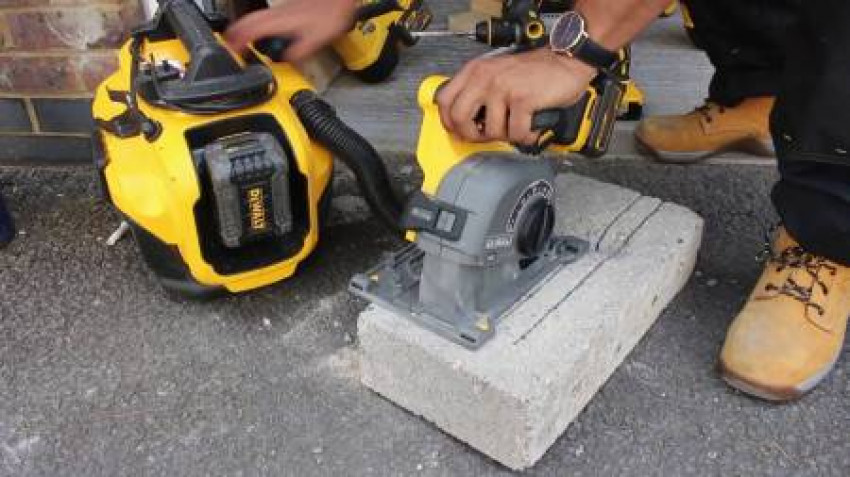 Штроборіз акумуляторний безщітковий DeWALT DCG200NT-DCG200NT