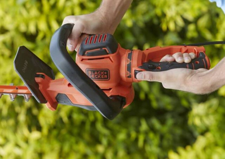 Кущоріз електричний BLACK DECKER BEHTS551-BEHTS551