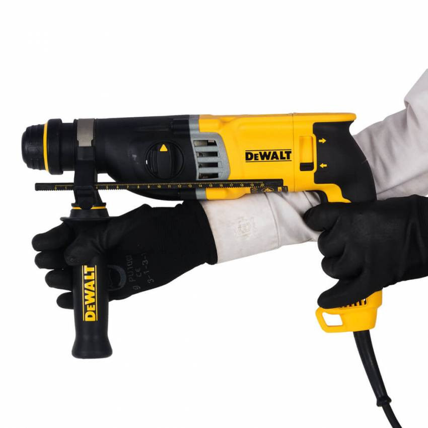 Перфоратор мережевий 900 Вт, 3.2 Дж SDS-Plus DeWALT D25143K-D25143K